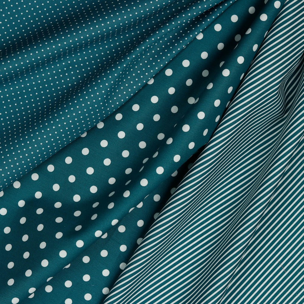 Popeline petrol klein gepunktet