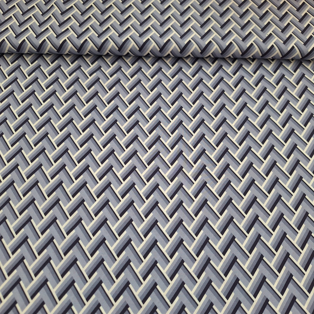 Viskose blau mit geometrischem Muster