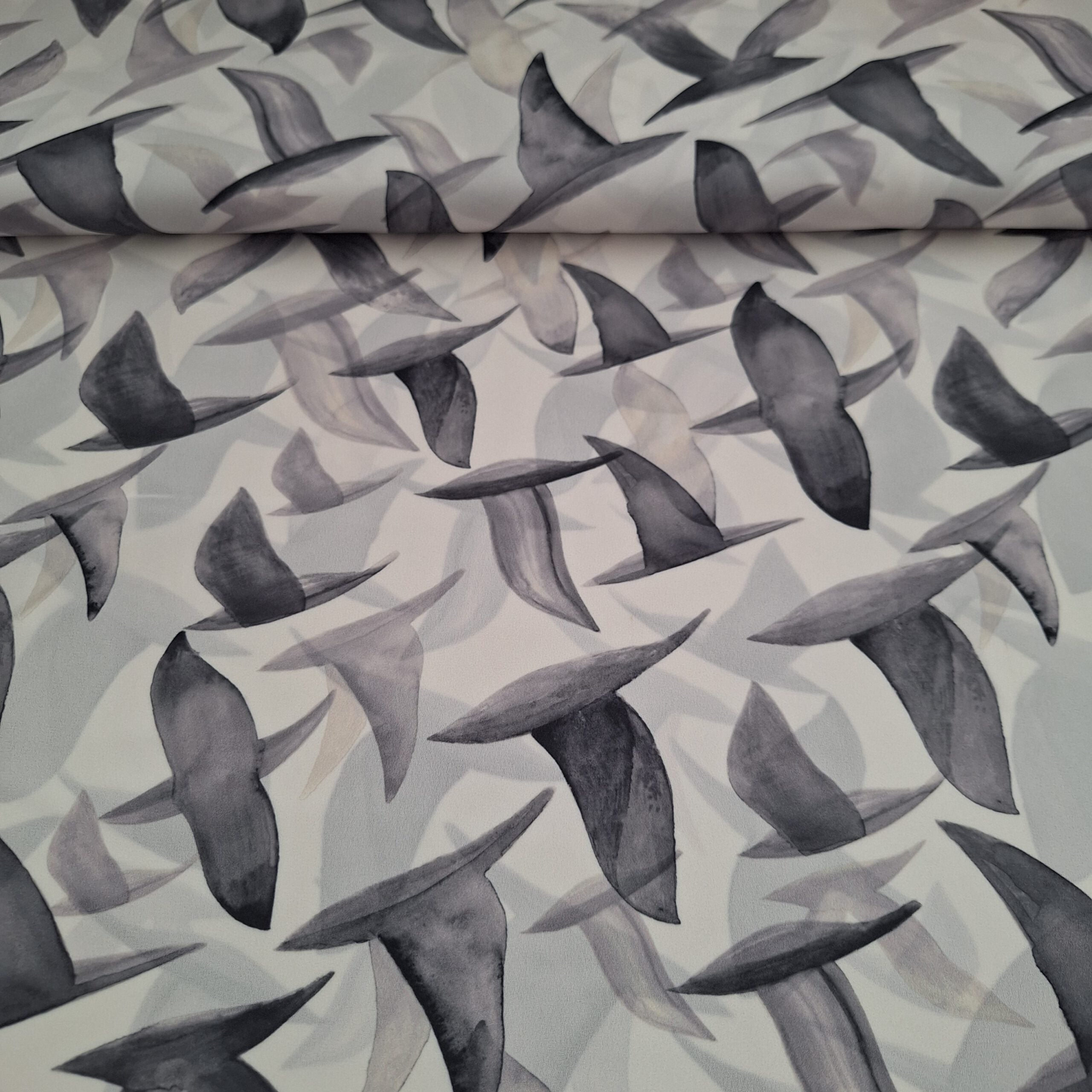 Viskose weiß mit Vögeln (transparent)