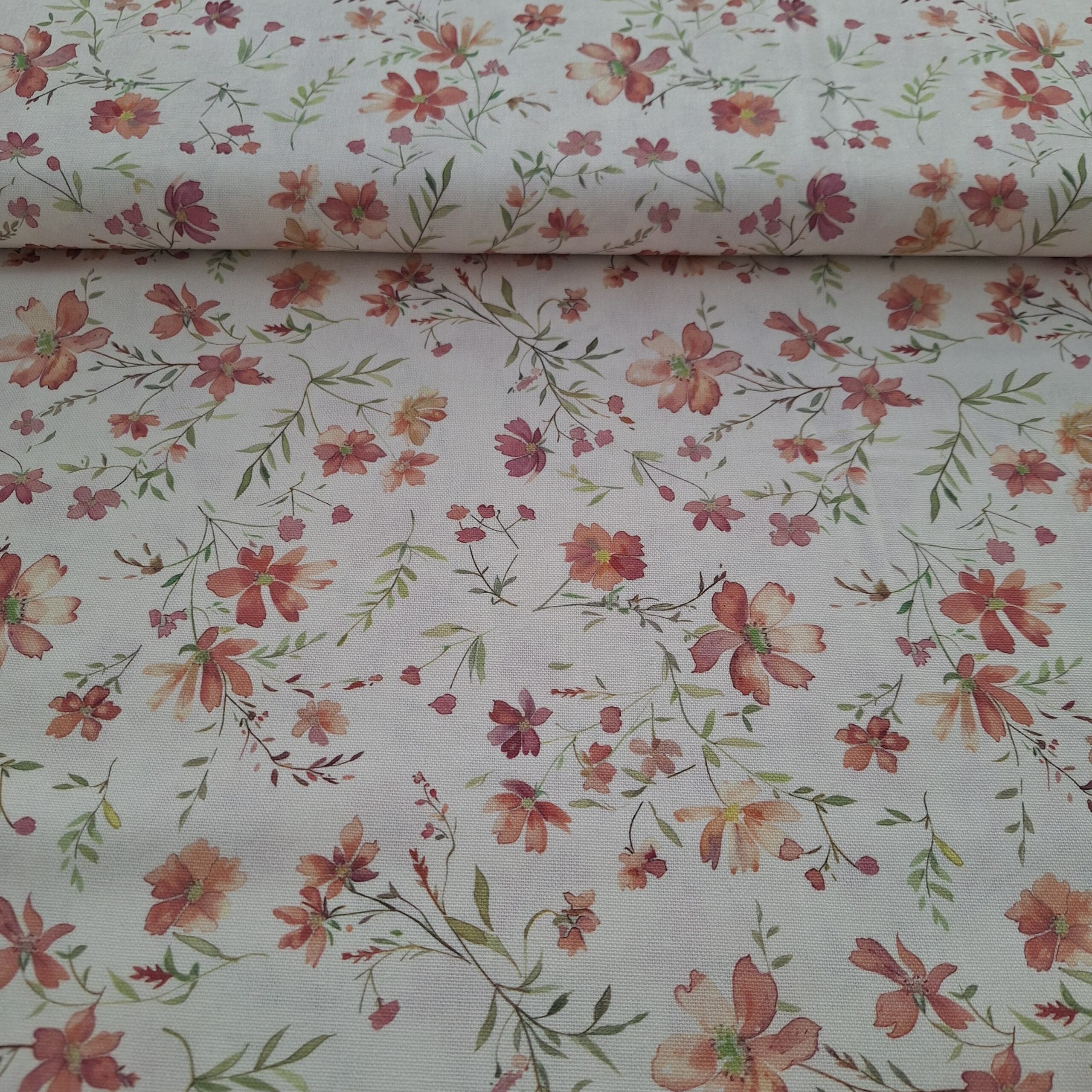 Recycelter Canvas weiß mit Blumen