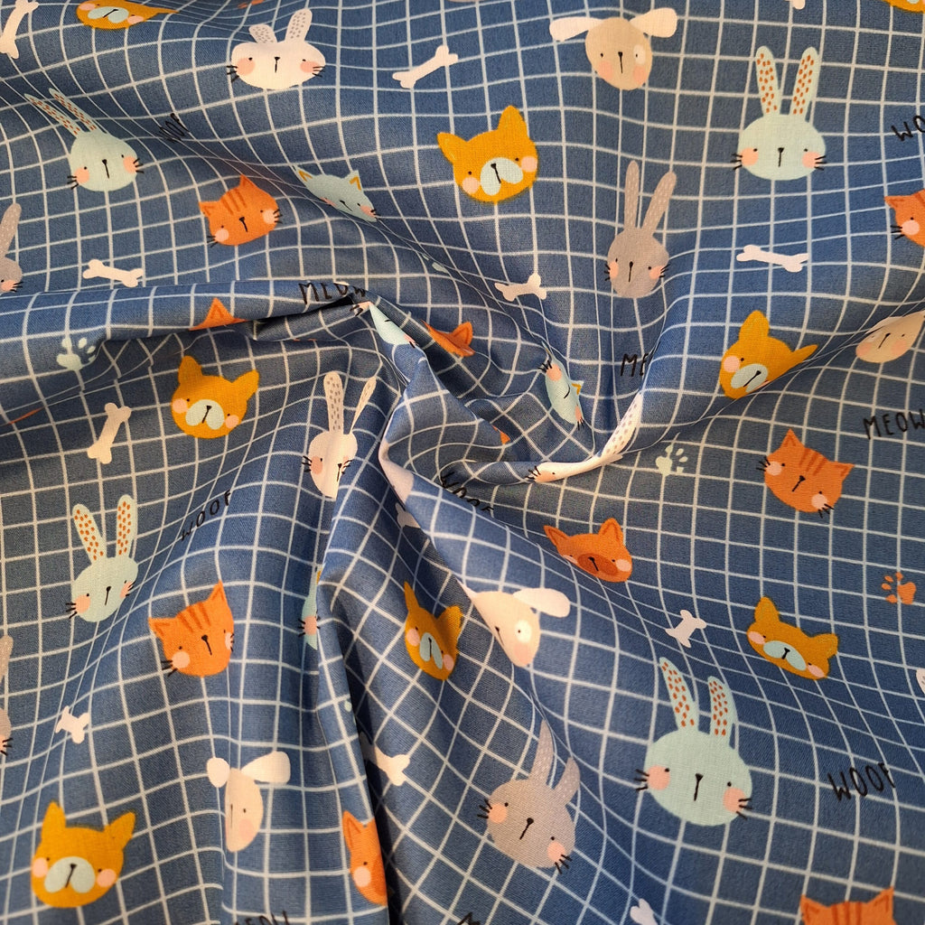 Popeline blau kariert mit Tiermotiven