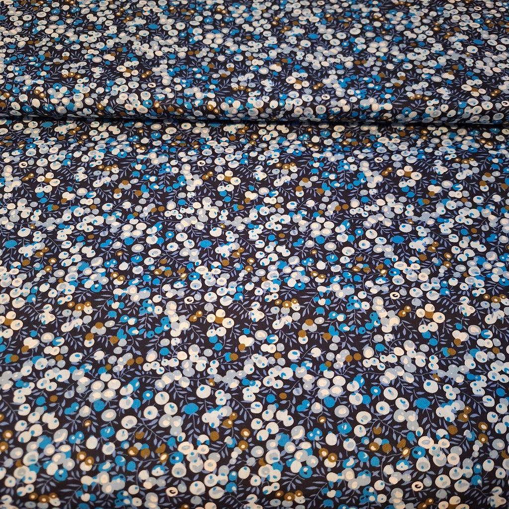 Popeline dunkelblau mit Blättern und Knospen