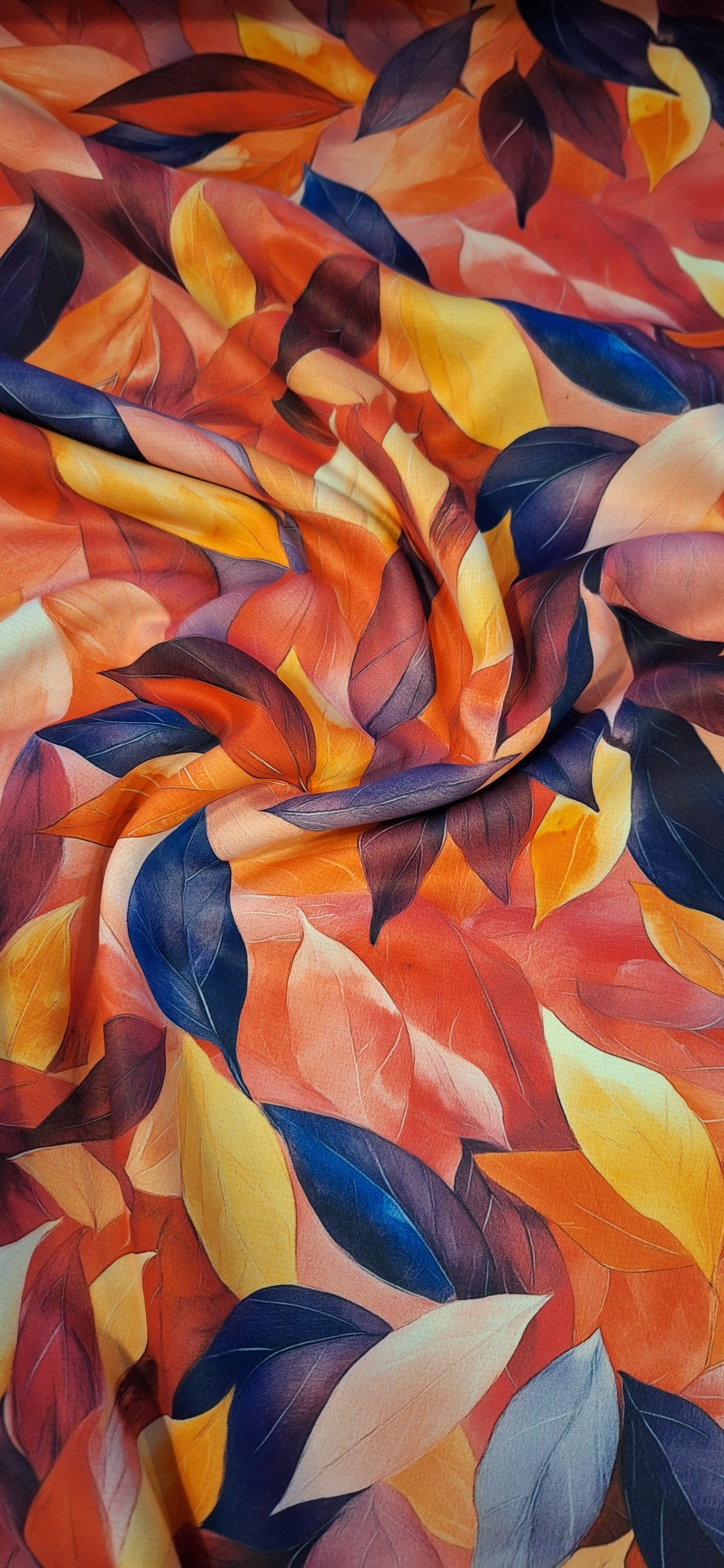 Alpenfleece koralle mit Blättermotiven (Digitaldruck)