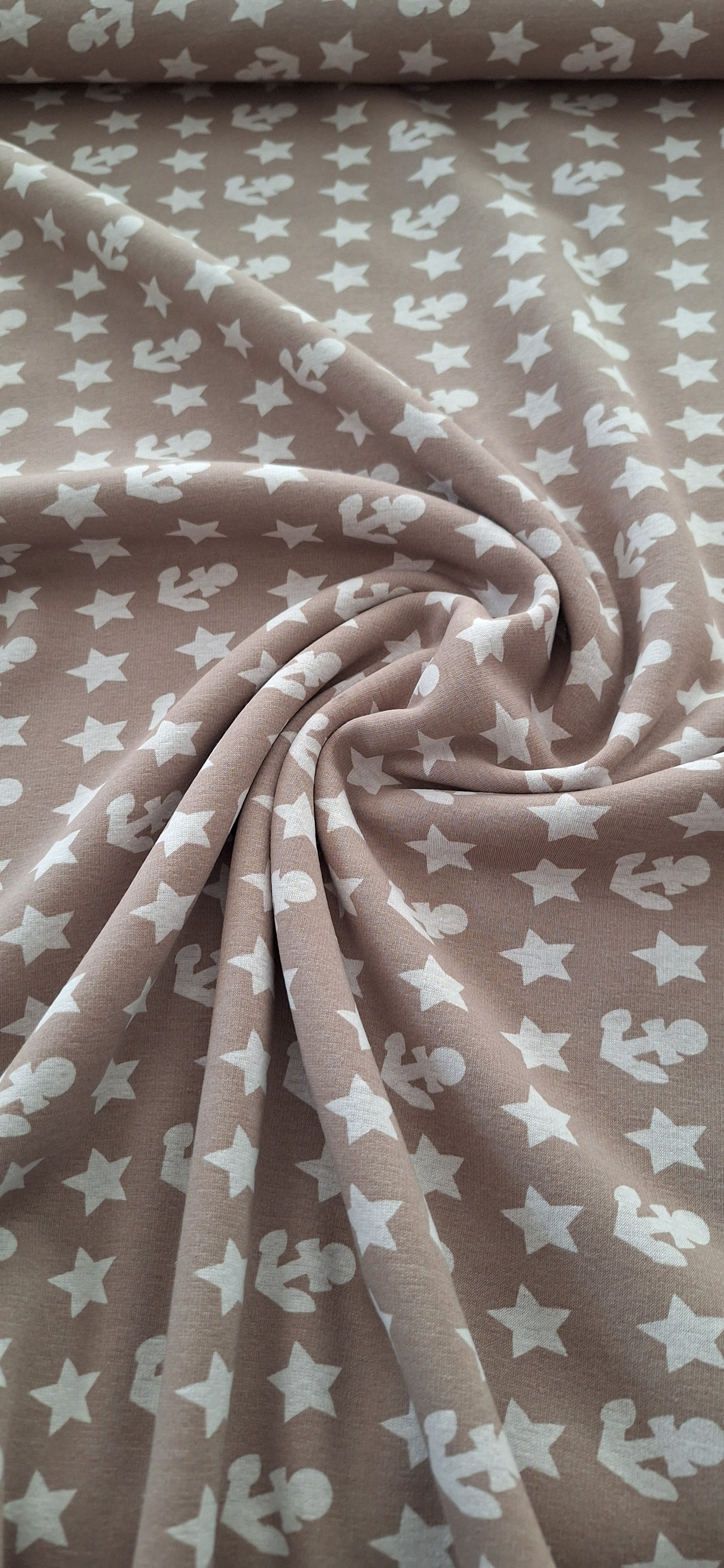 Wintersweat braun mit Ankern und Sternen