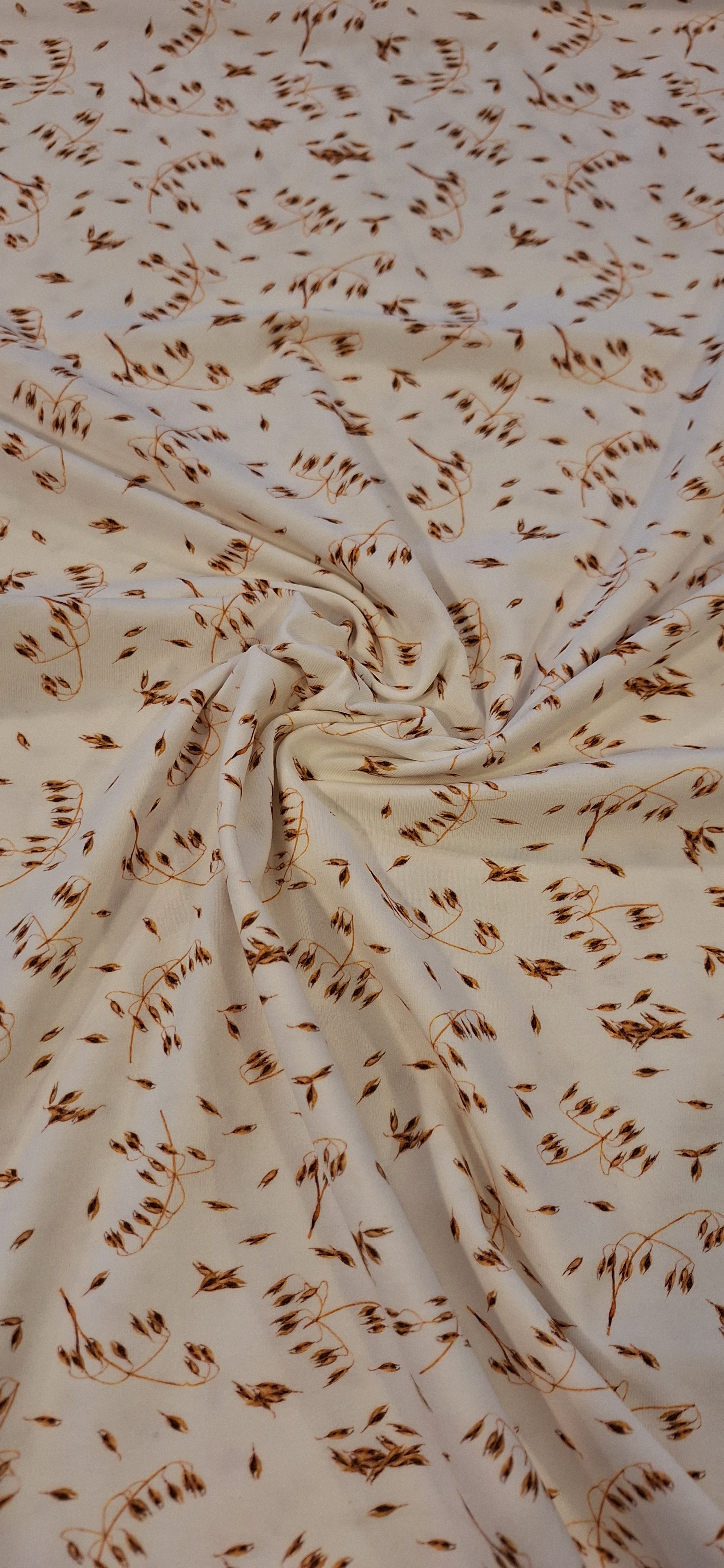 Baumwolljersey weiß mit braunen Ähren