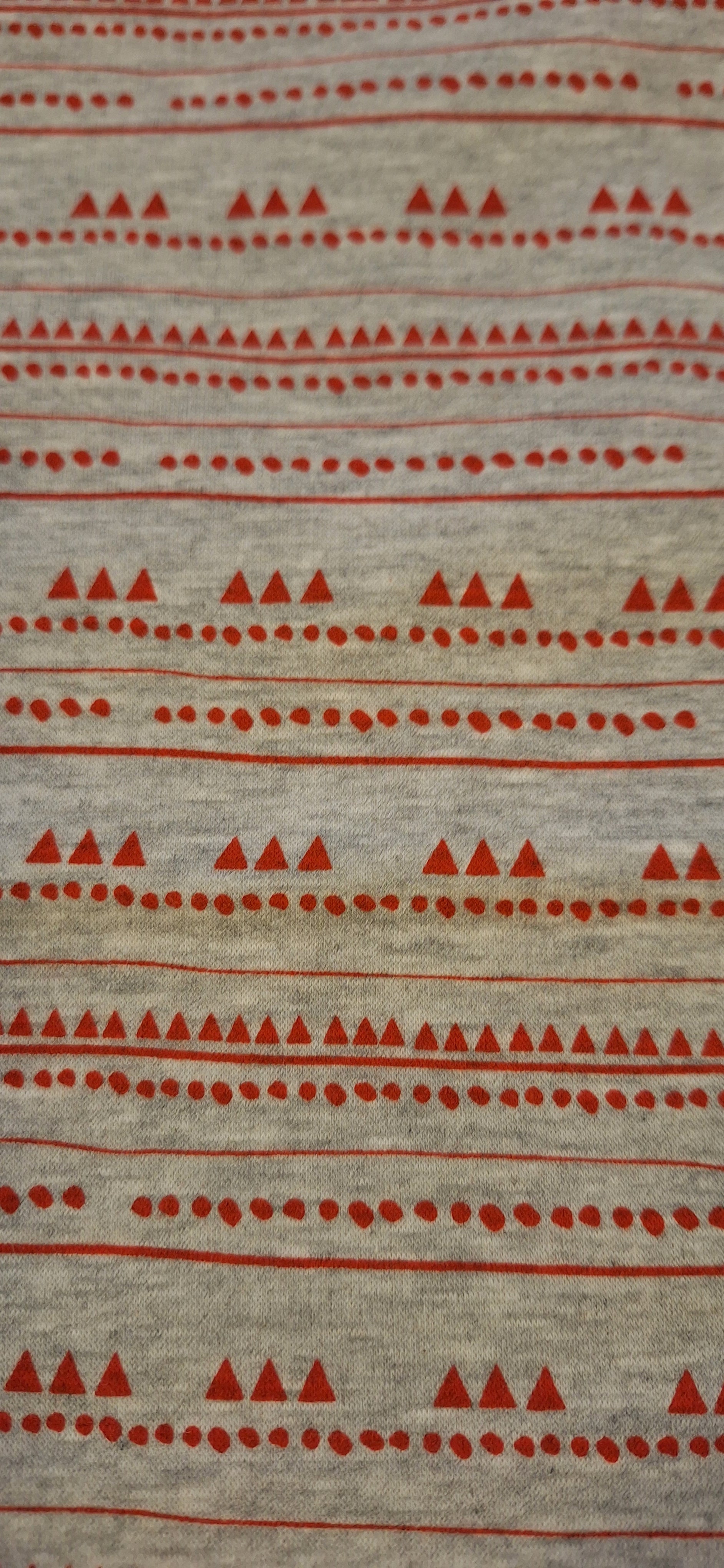 Wintersweat grau meliert mit rotem Muster