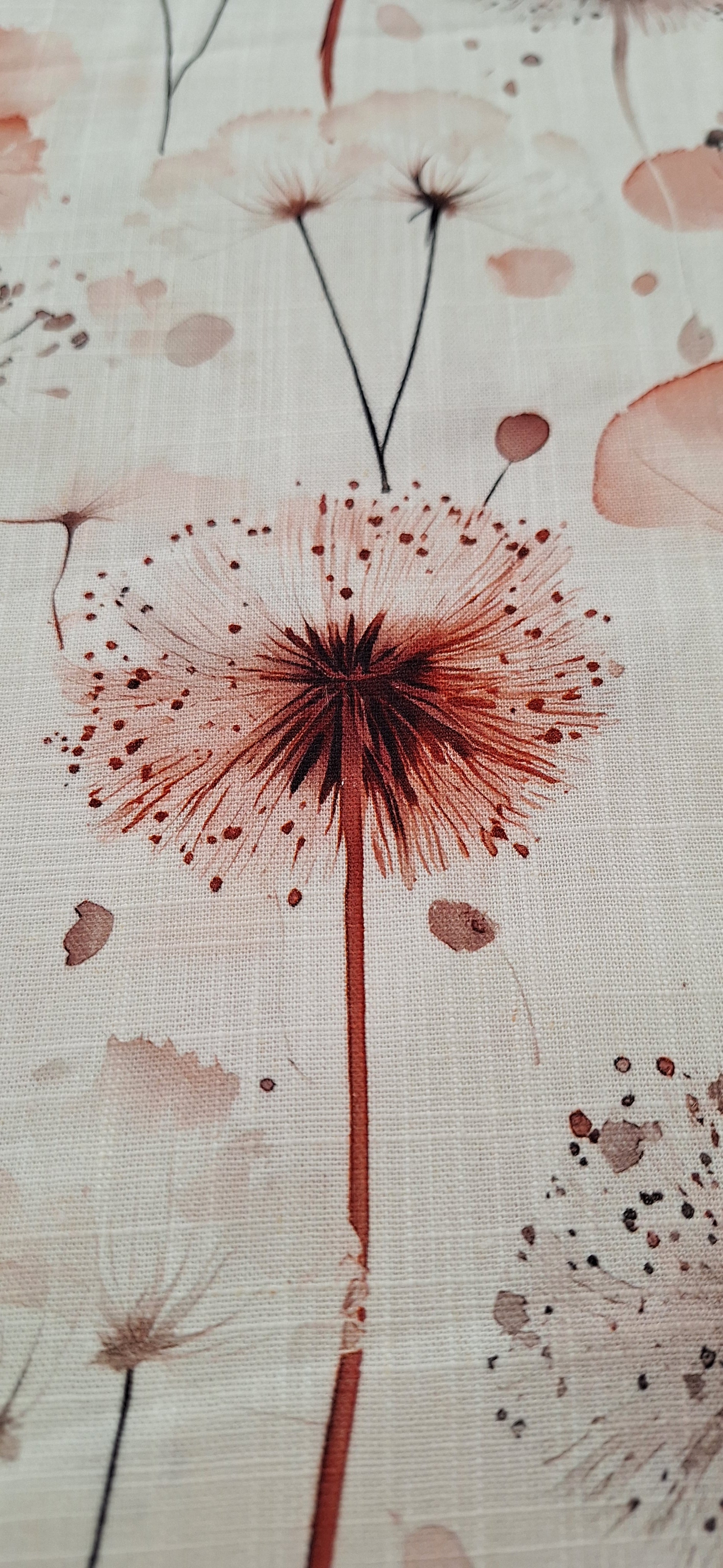 Leinenviskose ecru mit Blumen