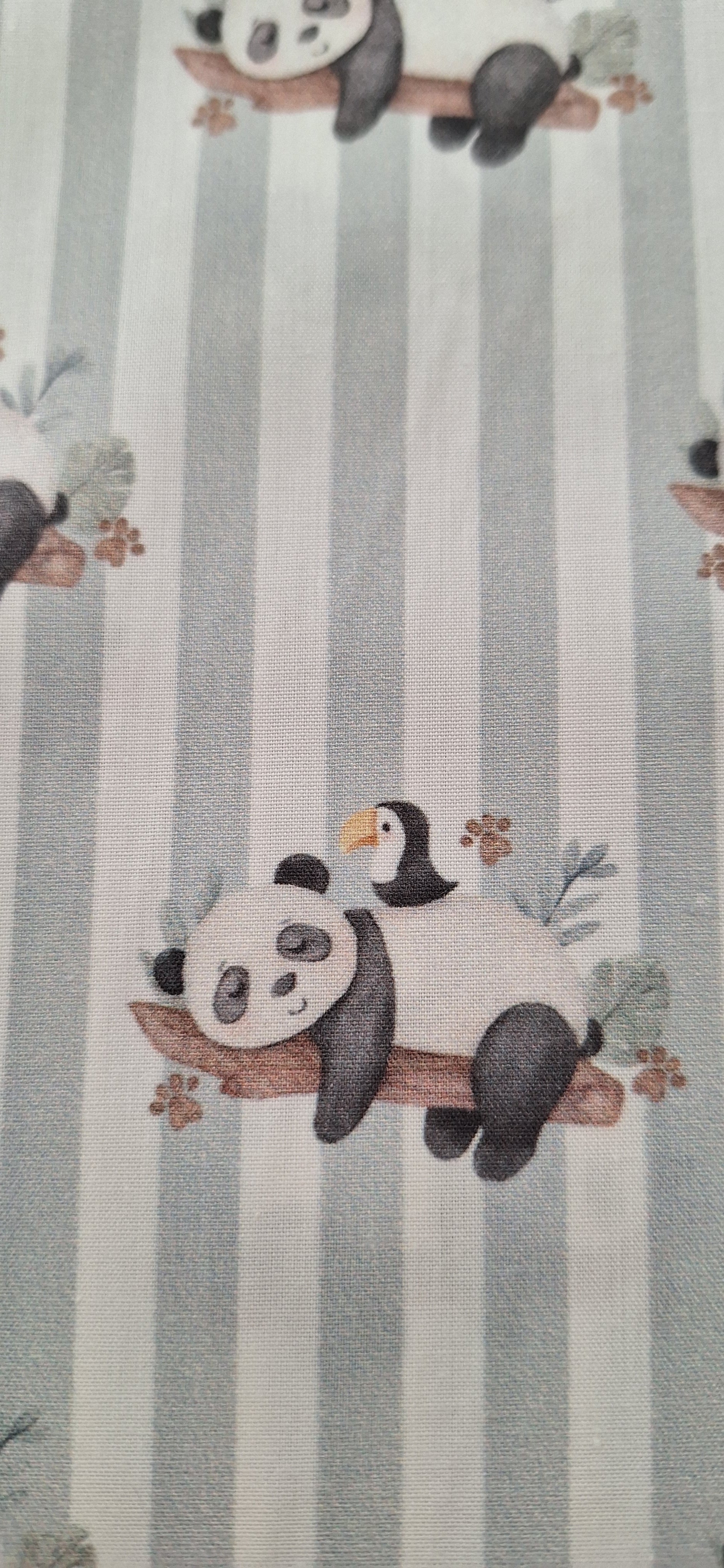 Popeline weiß-grün gestreift mit Pandabären