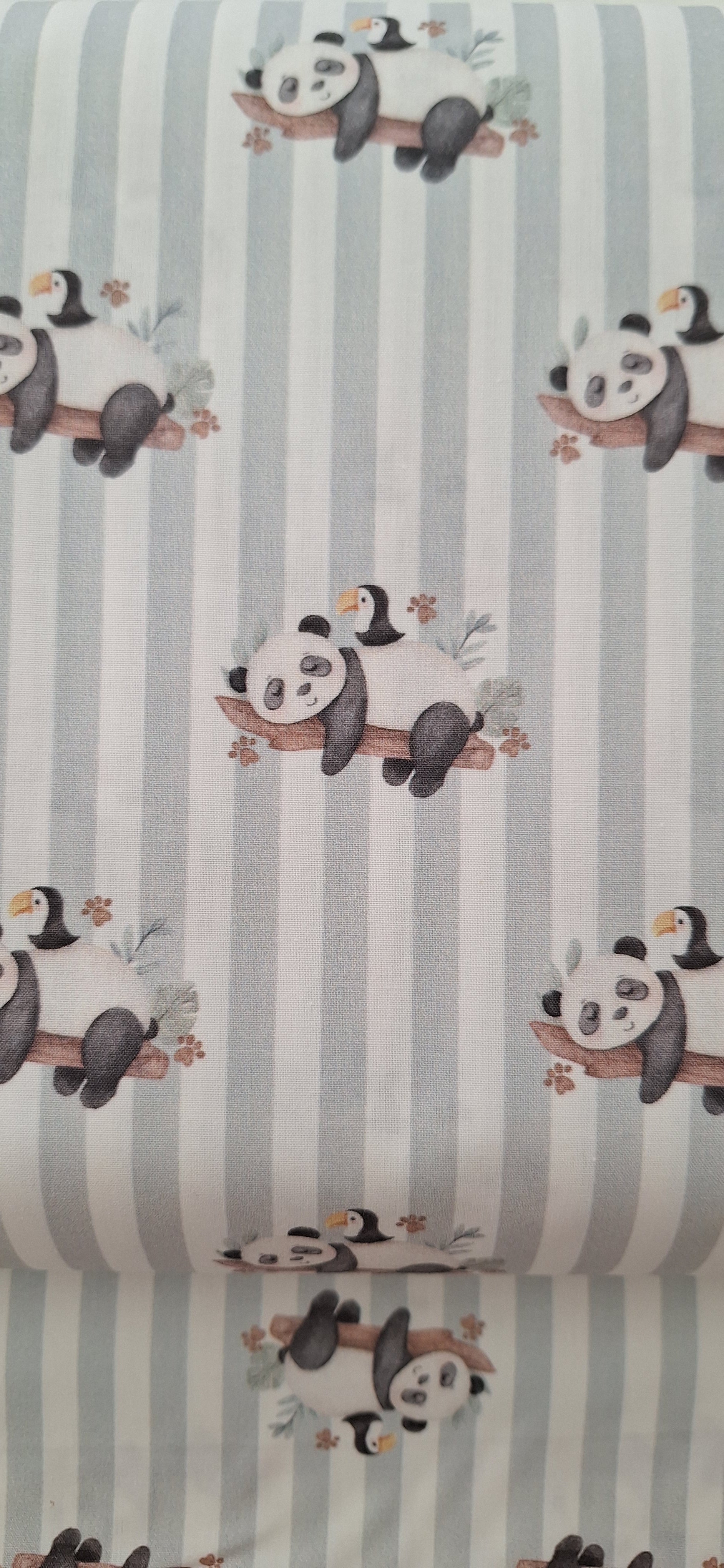 Popeline weiß-grün gestreift mit Pandabären