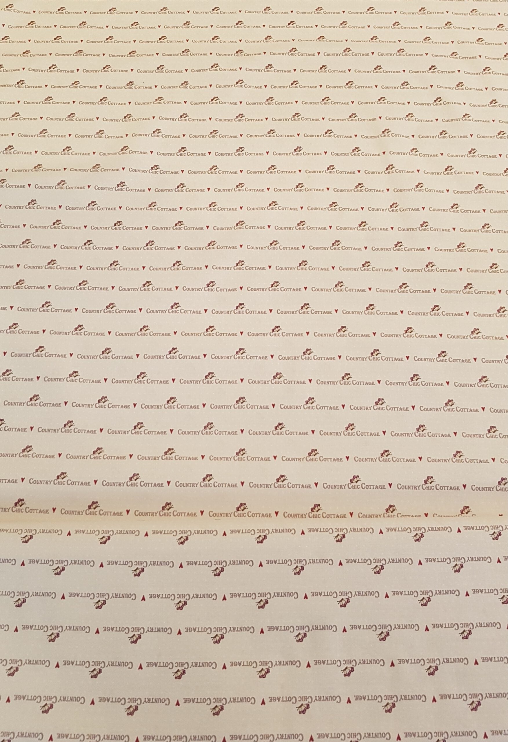 Popeline beige mit Schriftzug "Country Chic Cottage" (Gütermann: Veros World)