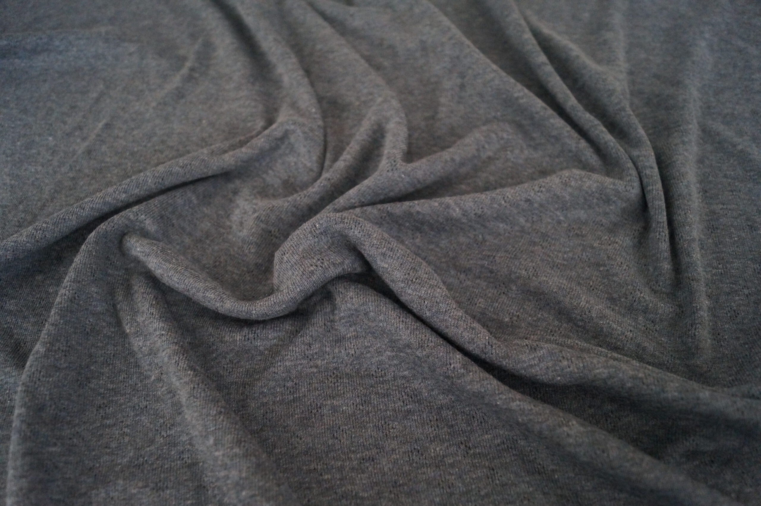 Pointoille Feinstrickjersey (Ajour) dunkelblau meliert