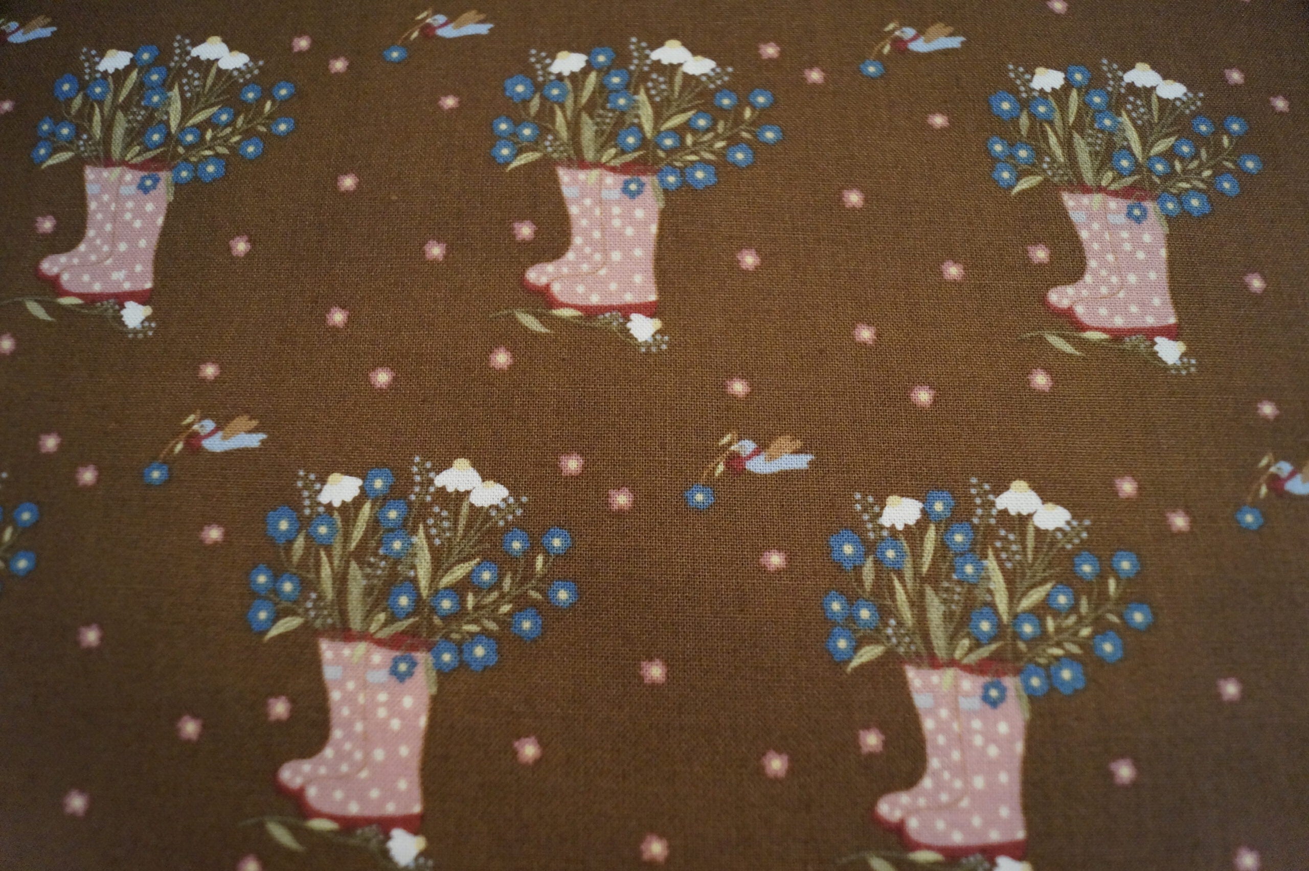 Popeline braun mit Stiefeln (Gütermann: Veros World)