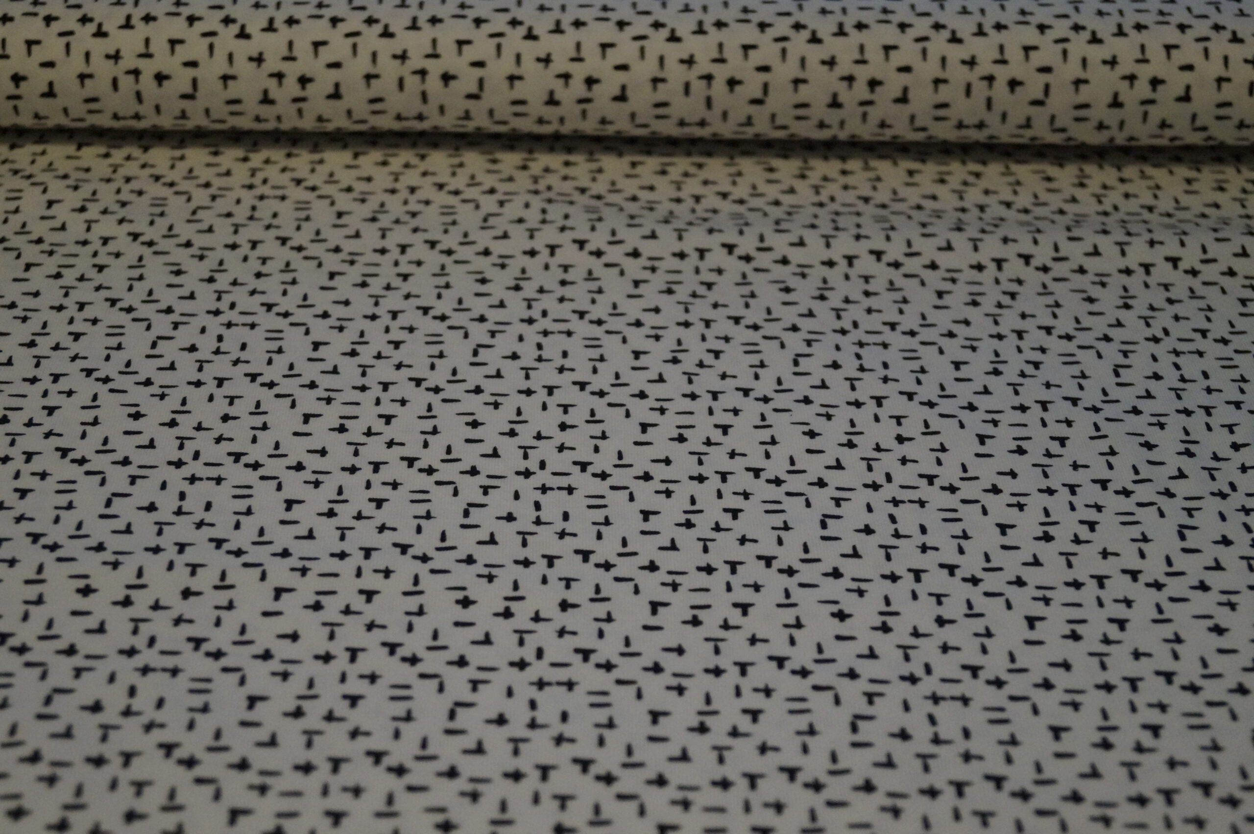 Baumwolljersey weiß mit schwarzen Strichen