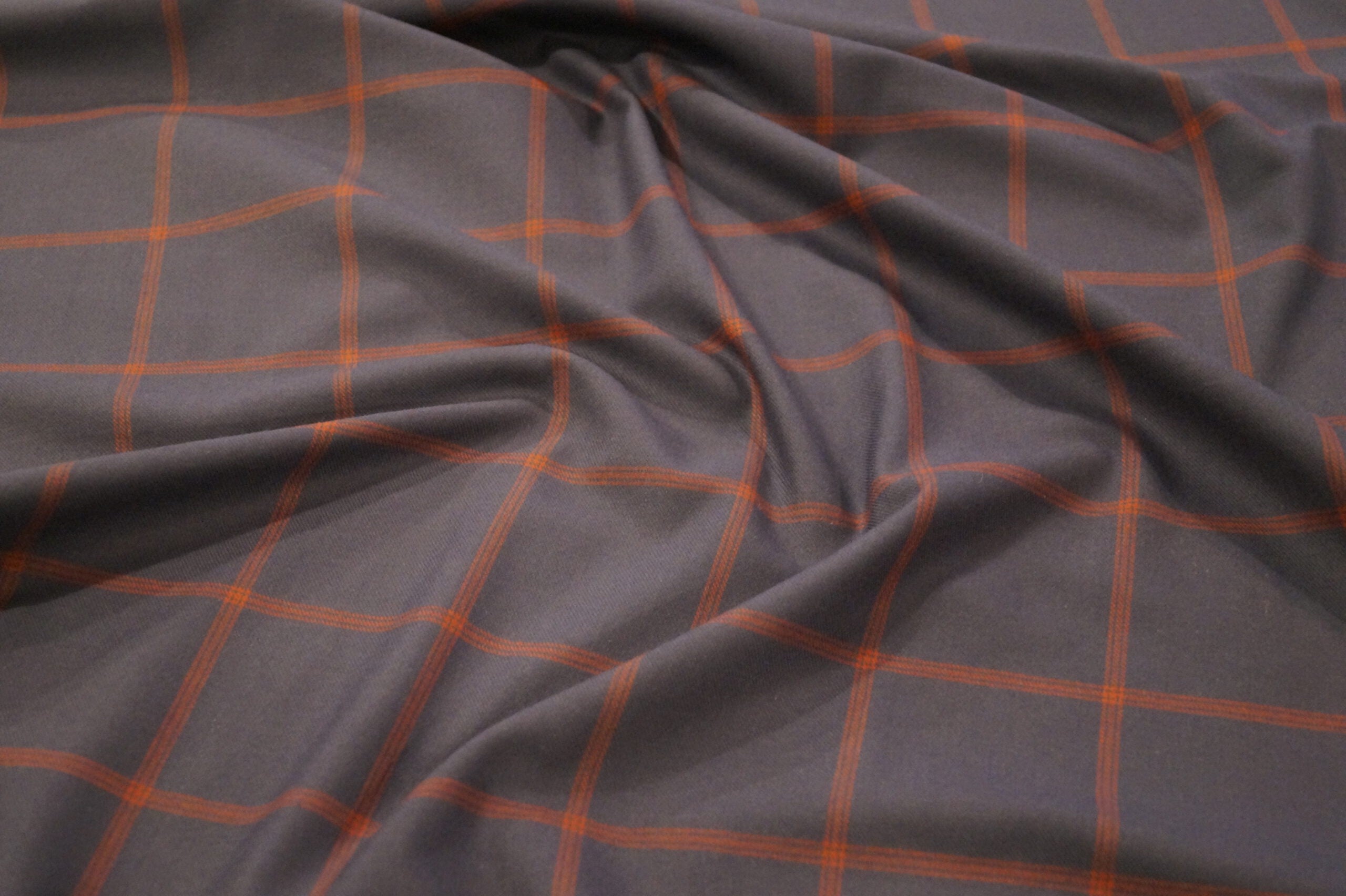 Baumwollmischgewebe dunkellila kariert