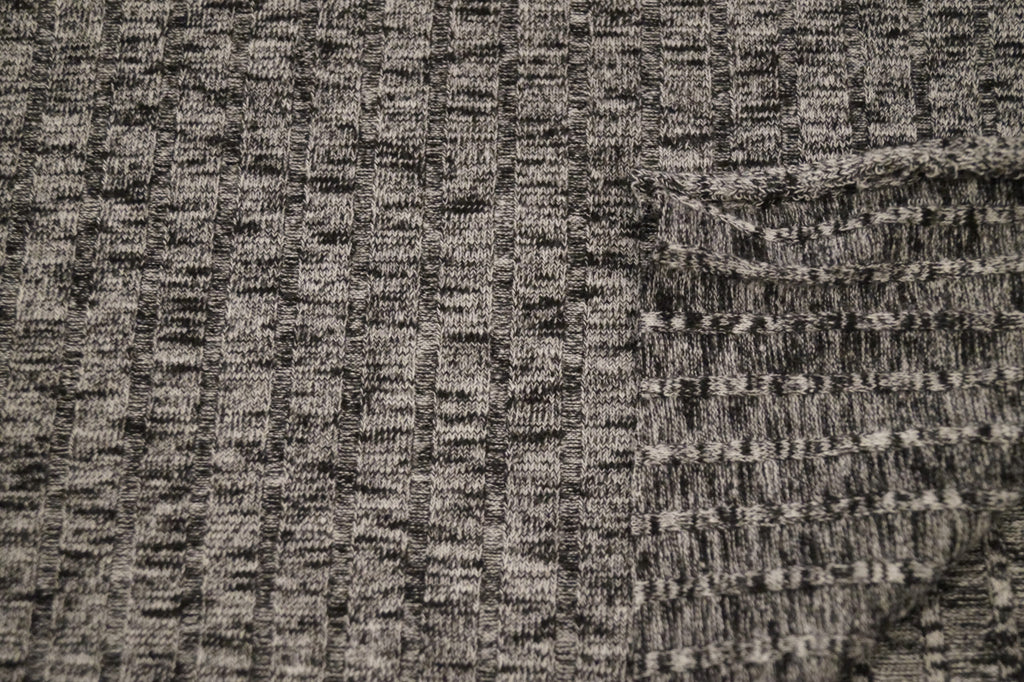 Strickstoff grau meliert