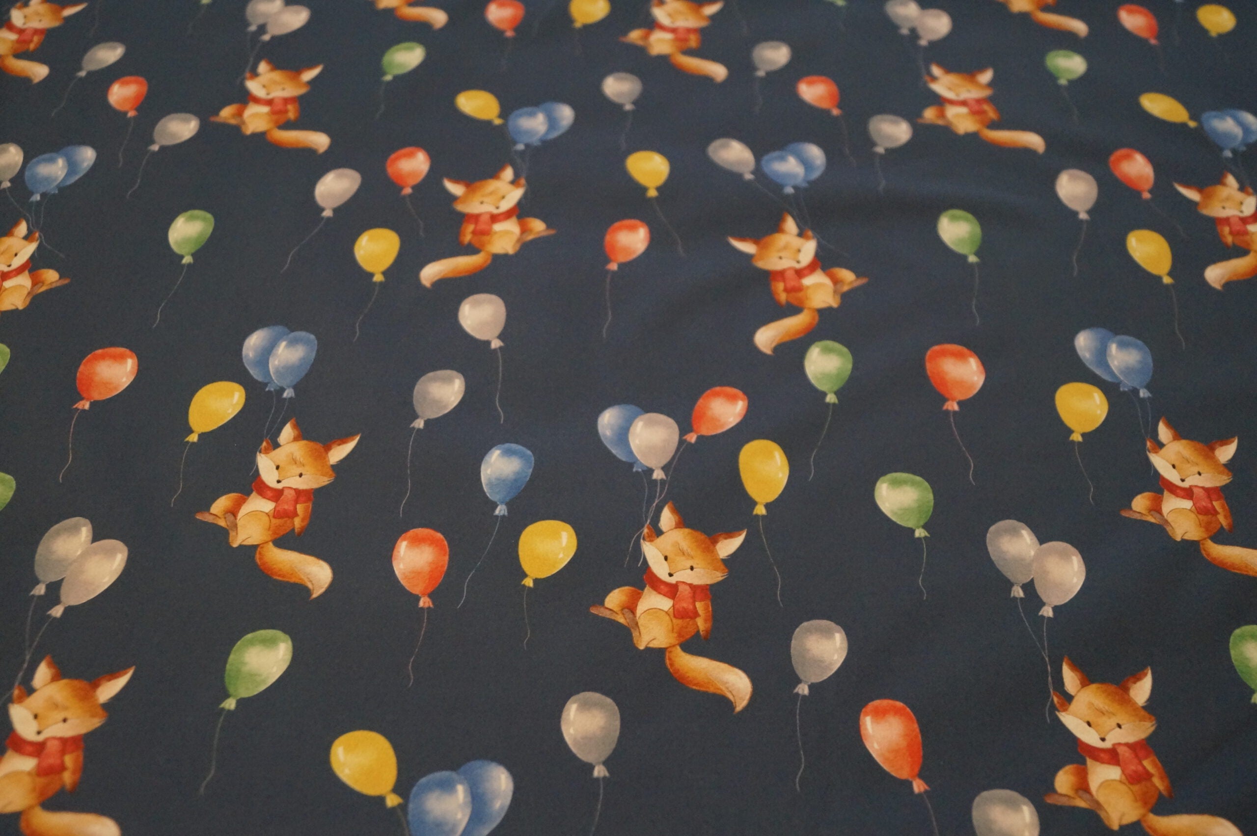 Softshell dunkelblau mit Füchsen und Luftballons