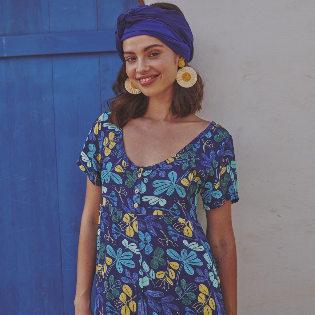 Ecoviskose dunkelblau mit Blättern (Ecovero)