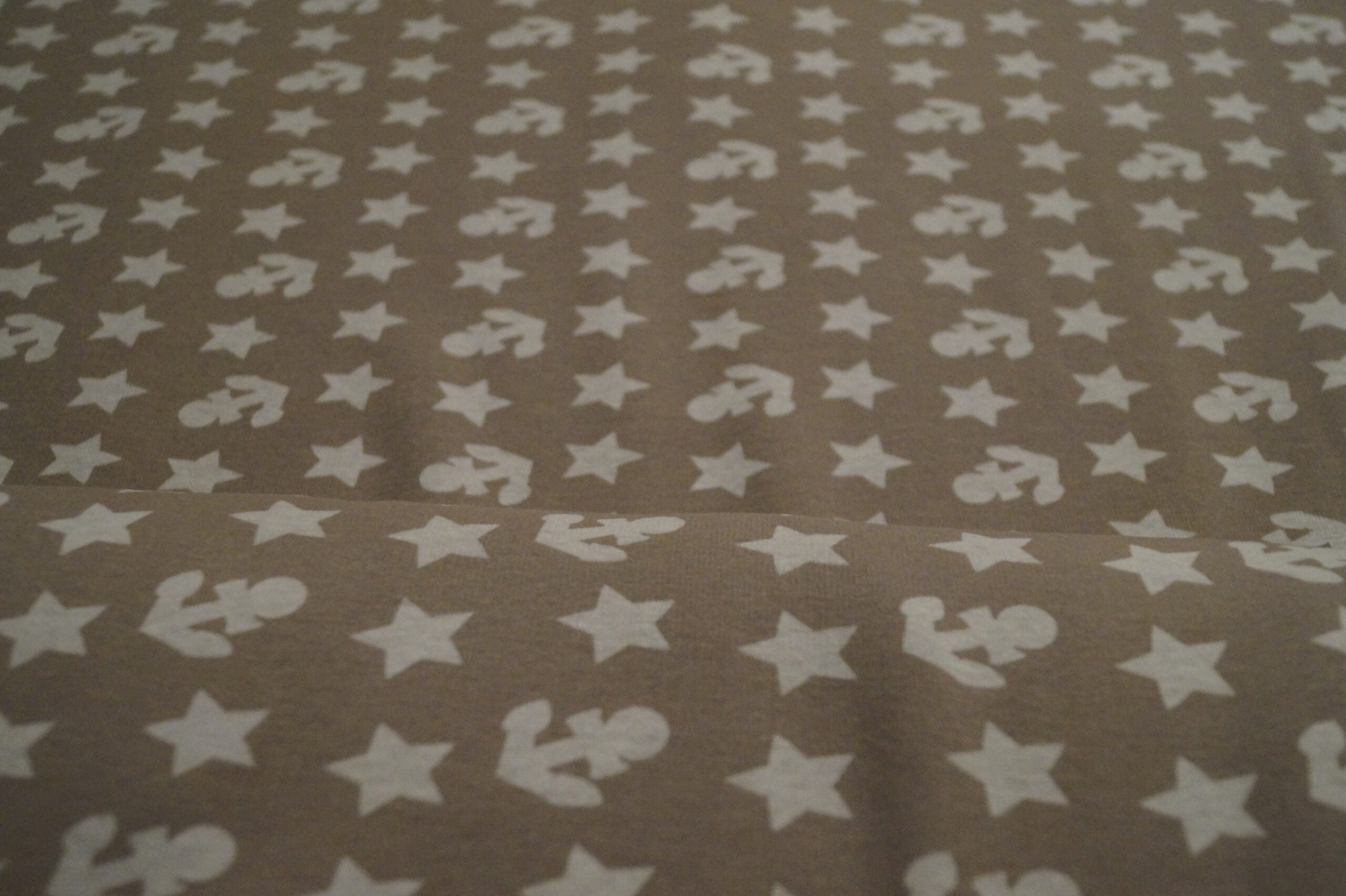 Wintersweat braun mit Ankern und Sternen