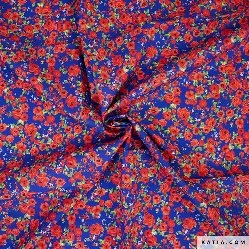Popeline blau mit roten Blumen