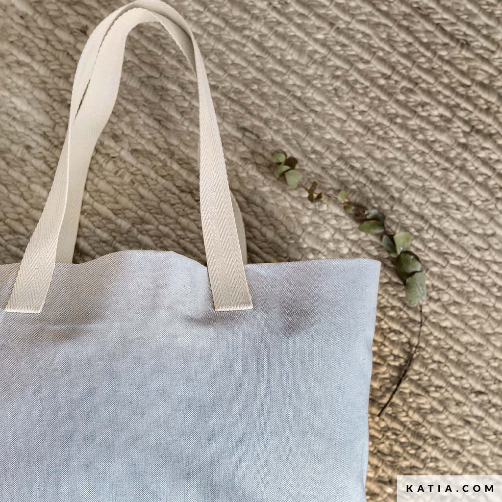 Recycelter Canvas grün mit Chambray-Effekt