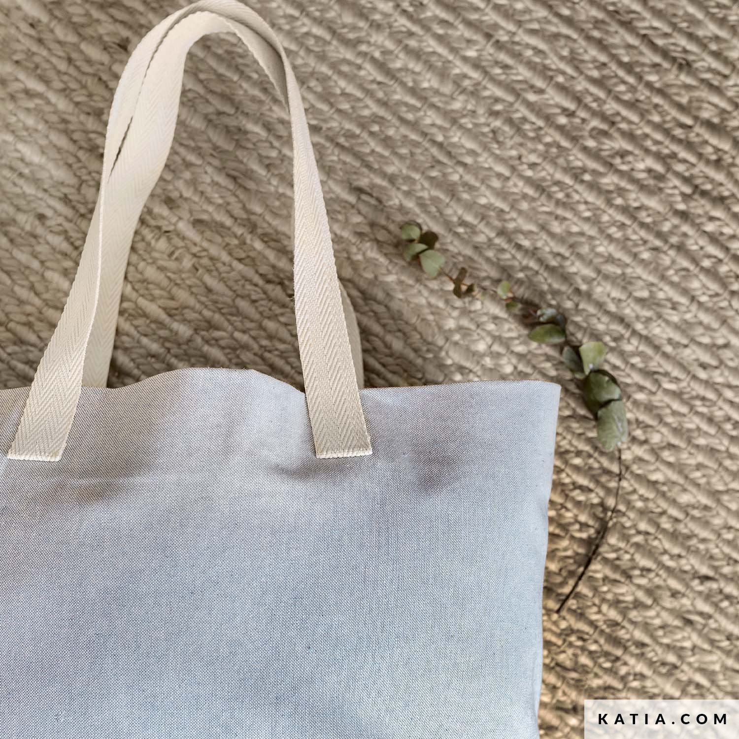 Recycelter Canvas grün mit Chambray-Effekt