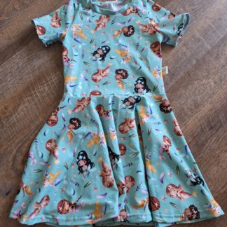 Kinderkleid mit Tellerrock