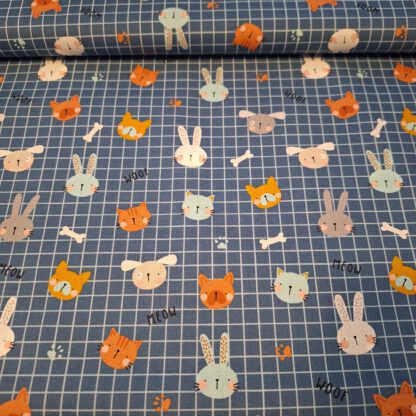 Baumwolle blau kariert mit Tiermotiven_Produktbild